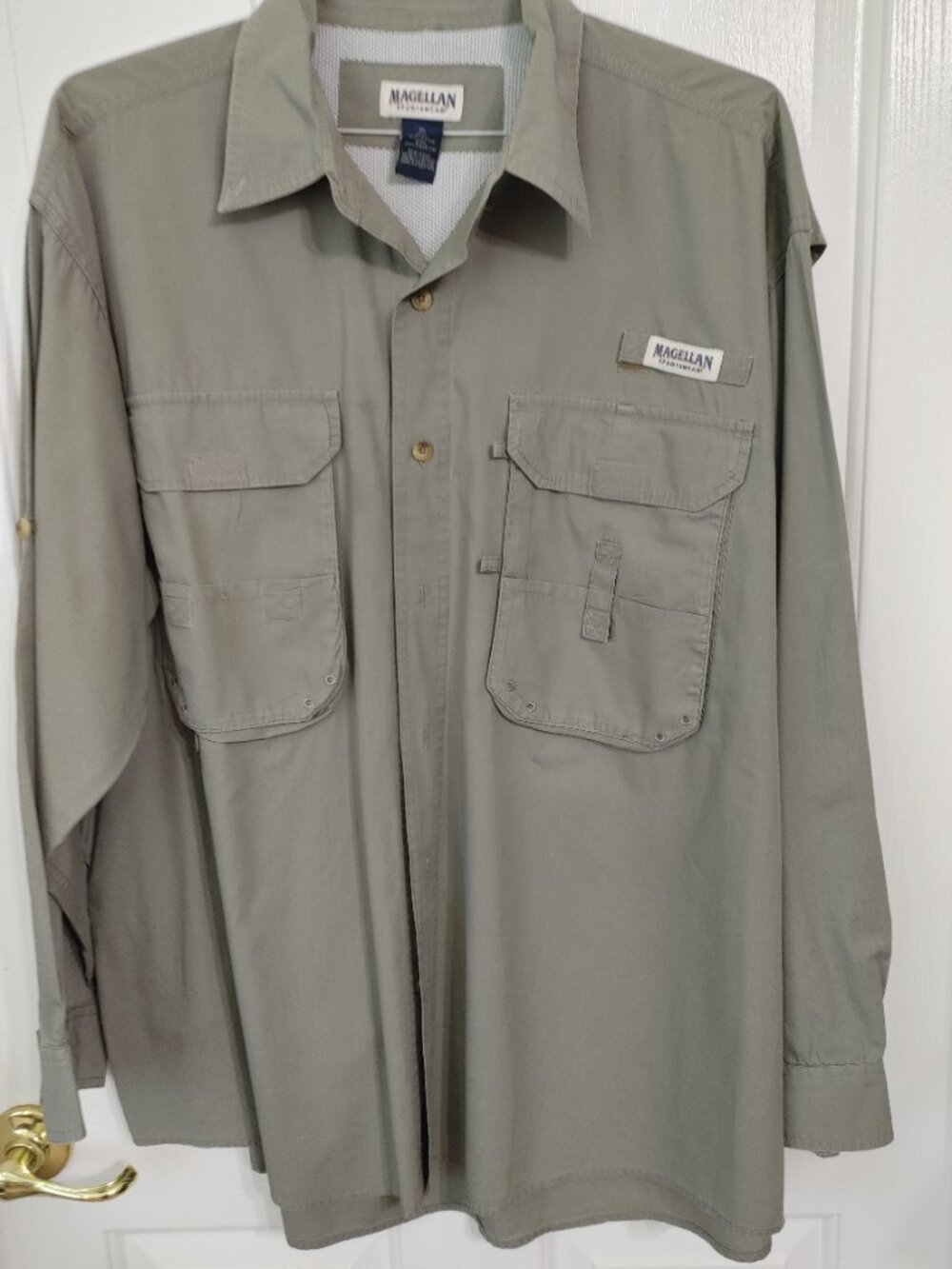ANY 3 MENS SHIRTS 3 FOR $25                                    Magellan  Size XL